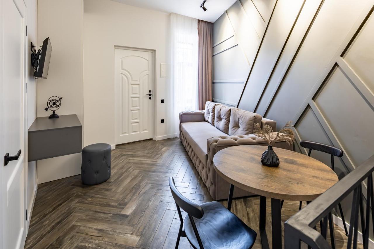 Romari Таманська 12 Apartment Lviv Exterior photo